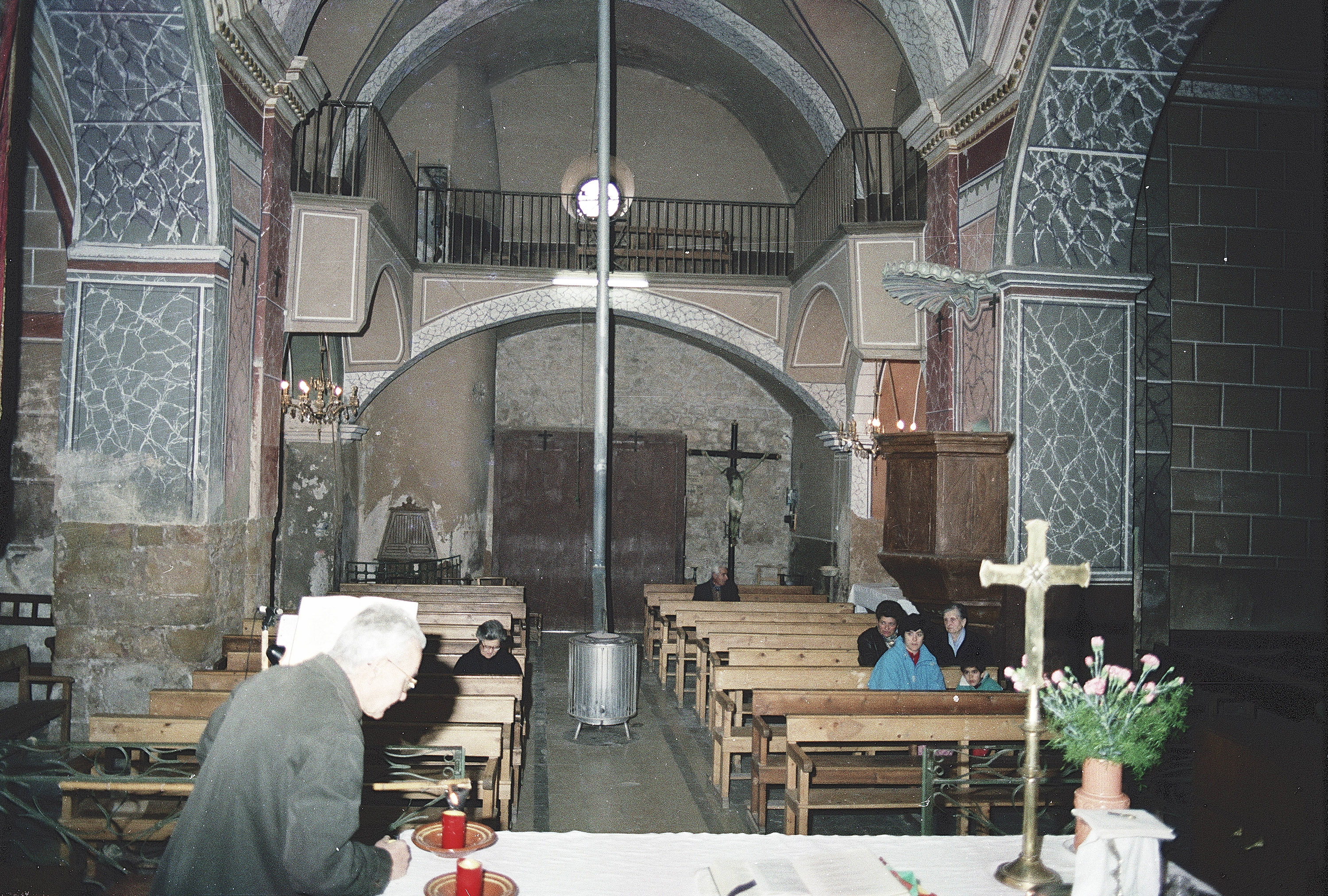 Interior Església desde l'altar