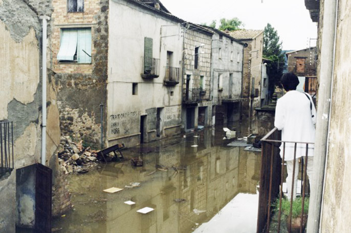 Carrer del pou - Maig 1999