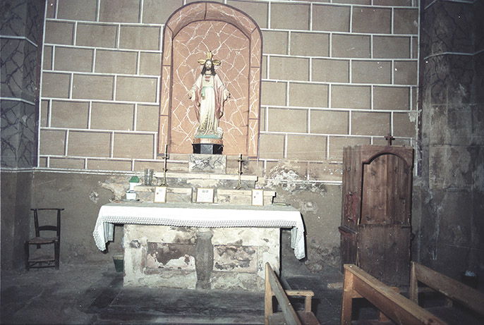 Interior Església; Altar del Sagrat Cor