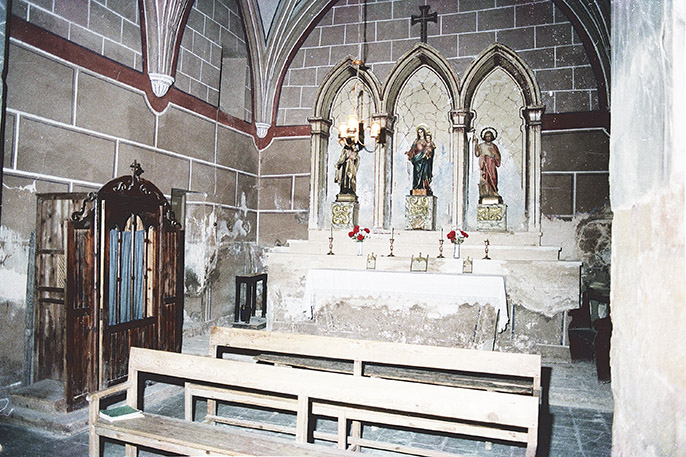 Interior Església; Altar del Roser